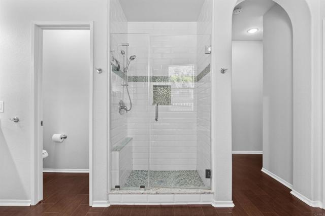 Image 21 of 51 For 23553 Daylight Place