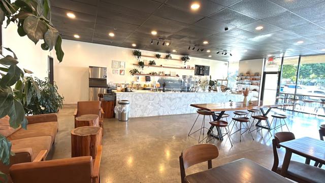 3560 3560 G Street, Merced CA: https://media.crmls.org/mediaz/002207cb-668e-4dff-a1cd-b885ddd00bc8.jpg