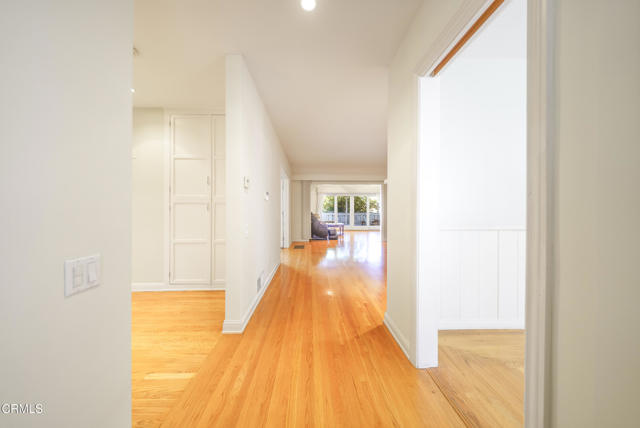 Image 10 of 46 For 4711 Briggs Avenue