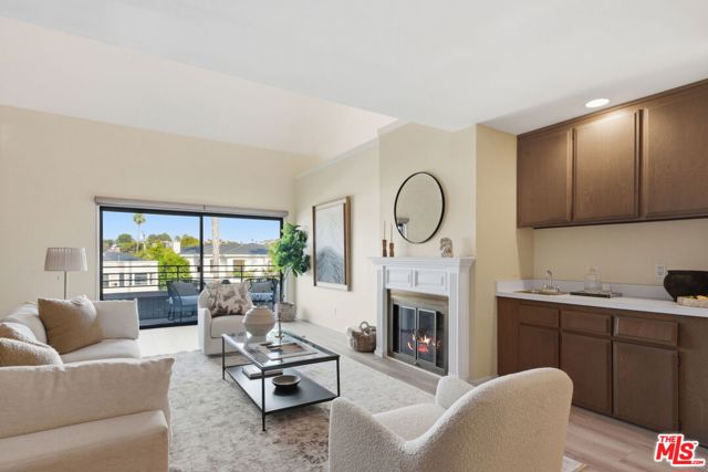 700 Esplanade, Redondo Beach, California 90277, 3 Bedrooms Bedrooms, 0 ,2 BathroomsBathrooms,Residential,For Sale,Esplanade,0,26839309 700 Esplanade, Redondo Beach, California 90277, 3 Bedrooms Bedrooms, 0 ,2 BathroomsBathrooms,Residential,For Sale,Esplanade,0,26839309