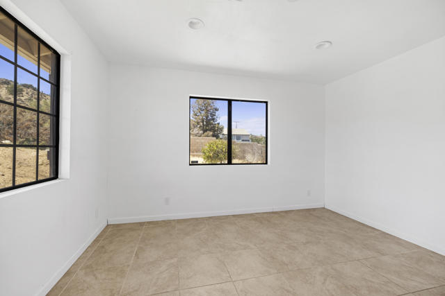 55710 Free Gold Dr Drive, Yucca Valley CA: https://media.crmls.org/mediaz/002517ee-c620-48a7-94a6-8e0f44fa207a.jpg