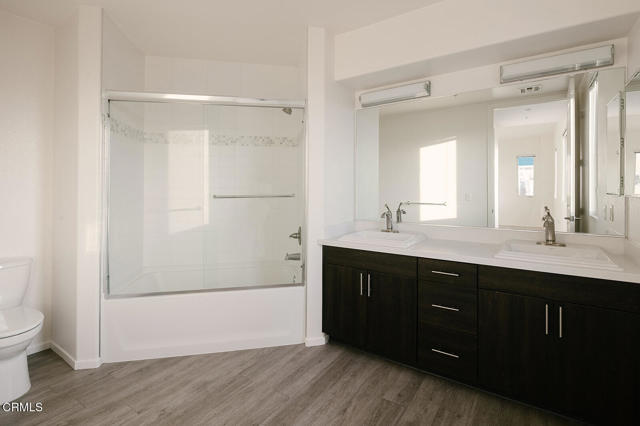 Detail Gallery Image 42 of 46 For 124 W Colorado St #404,  Glendale,  CA 91204 - 2 Beds | 2 Baths