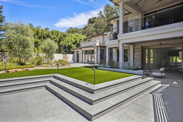 1 Tallwood Court, Atherton CA: https://media.crmls.org/mediaz/0026bdd3-791b-4ecf-827d-7604119cab9f.jpg