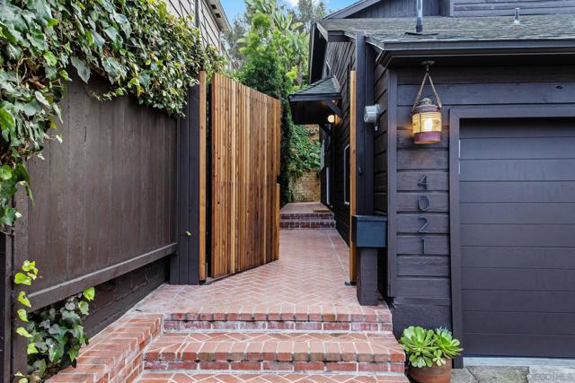 4021 Bernice Dr, San Diego CA: https://media.crmls.org/mediaz/002714d5-72a5-4dd2-8178-acaff15fd0d9.jpg