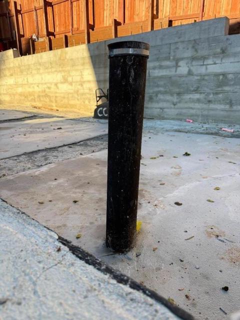 2004 Mezes Avenue, Belmont CA: https://media.crmls.org/mediaz/00271d63-f326-4b54-ad86-166a475c9fdb.jpg