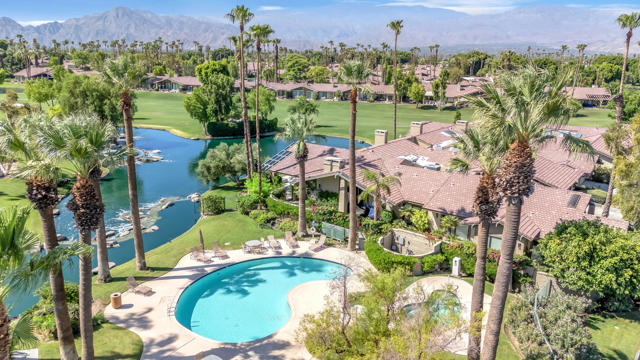 207 Bouquet Canyon Drive, Palm Desert, CA 92211
