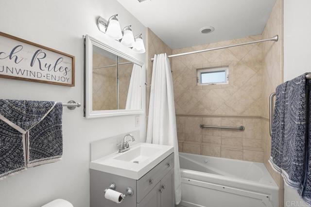 Detail Gallery Image 9 of 74 For 244 Date Ave, Imperial Beach,  CA 91932 - – Beds | – Baths