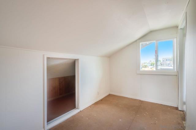 3711 29th St, San Diego CA: https://media.crmls.org/mediaz/0027ddda-eb98-4257-857b-75f01f647b68.jpg