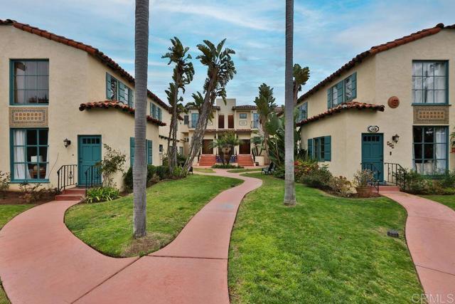 751 G Avenue, Coronado CA: https://media.crmls.org/mediaz/00284e9f-4dc6-44e9-98da-873bd0efc695.jpg