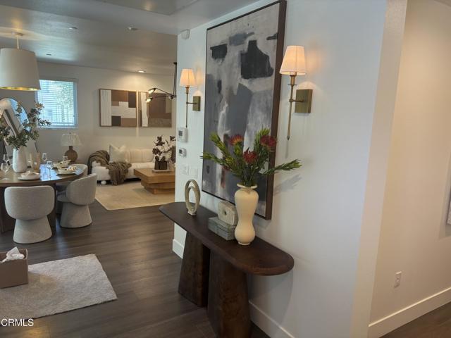 239 S Marengo Avenue, Pasadena CA: https://media.crmls.org/mediaz/00288366-1f3a-4b89-a866-5cec403c112f.jpg