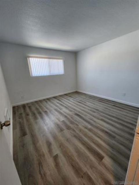 5341 Rex Avenue Unit 4, San Diego CA: https://media.crmls.org/mediaz/0028ec79-ad6c-4528-af8c-6519169e89bb.jpg
