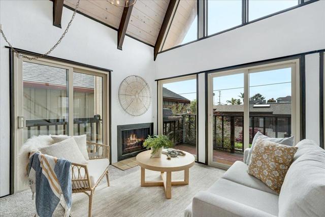 208 Brook Avenue, Santa Cruz CA: https://media.crmls.org/mediaz/0029f326-6906-4edf-b6a9-dc8e99d64cce.jpg