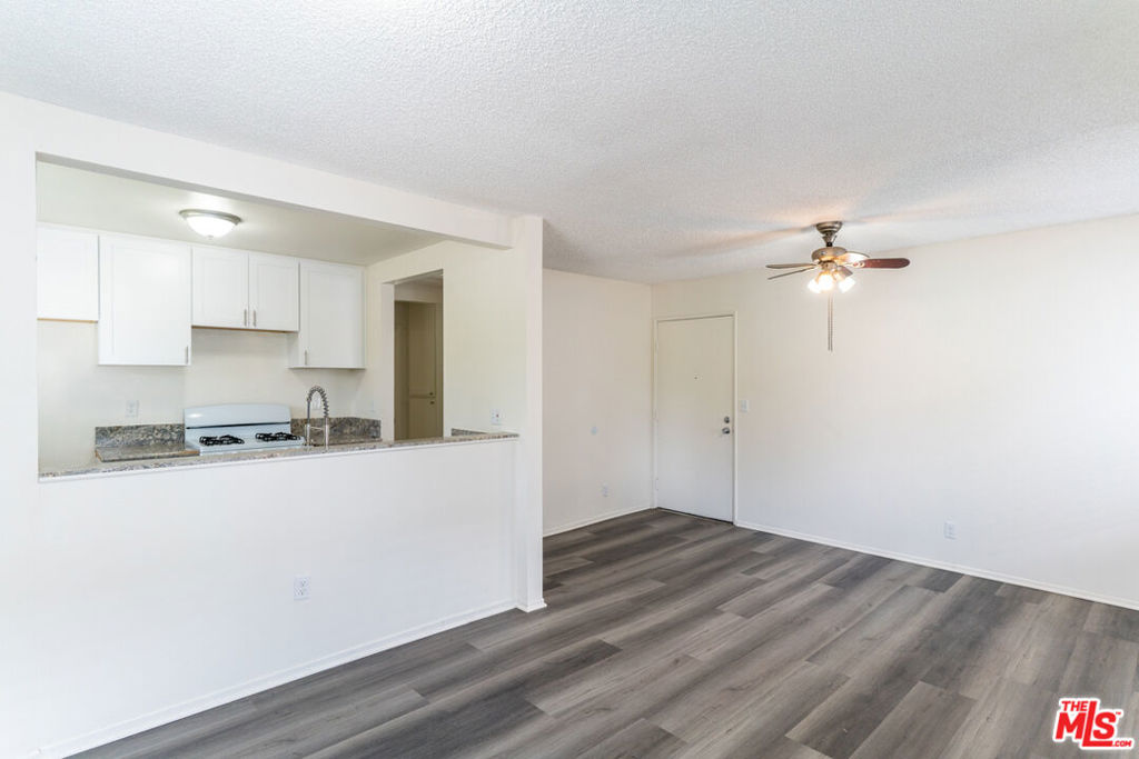 MLS #26875727 image #2