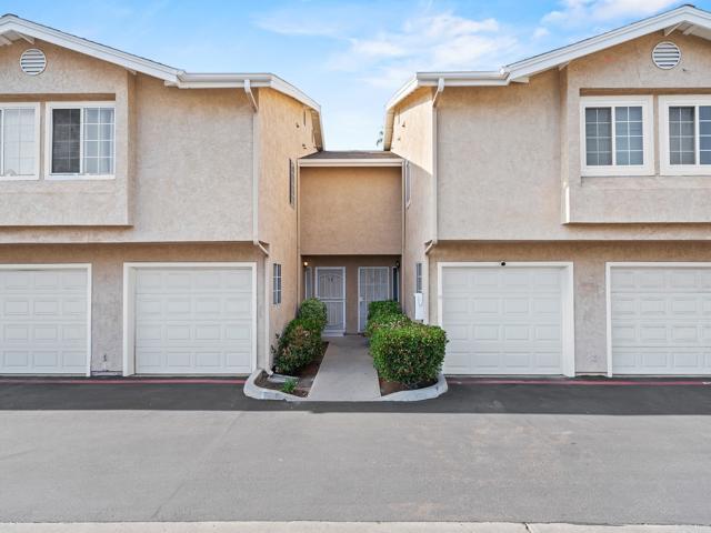 Detail Gallery Image 4 of 30 For 1465 East Lexington Ave 11c,  El Cajon,  CA 92019 - 2 Beds | 2/1 Baths