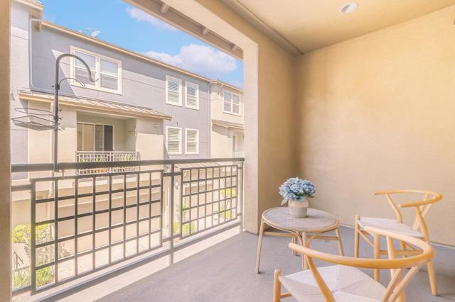 589 Santa Rosalia Terrace, Sunnyvale CA: https://media.crmls.org/mediaz/002ca17c-e51a-4e6e-8c22-4909579208e4.jpg