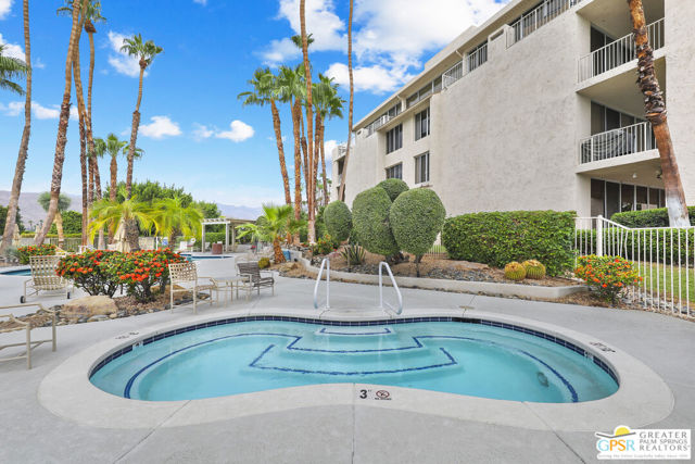 900 Island Drive #113, Rancho Mirage, CA 92270