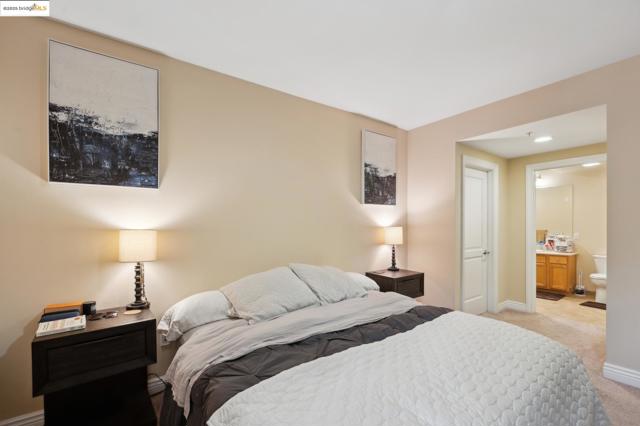 1310 Creekside Dr, Walnut Creek CA: https://media.crmls.org/mediaz/002e599c-c626-4396-9575-45ff94f98f90.jpg