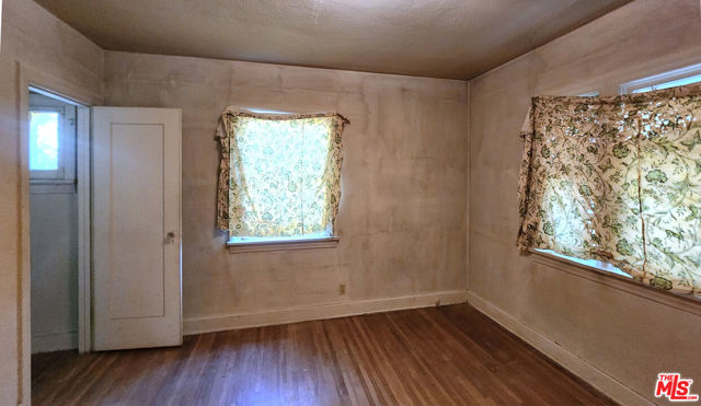 829 North Valley Street photo 4