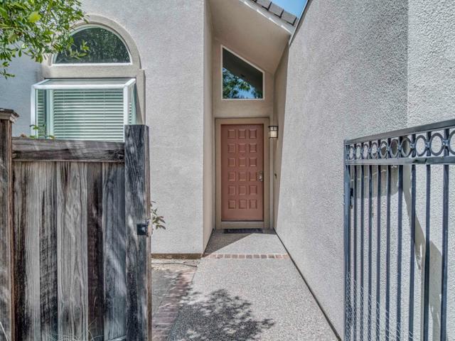 1725 Silver Glen Court, San Jose CA: https://media.crmls.org/mediaz/0032a6e9-2b09-4bac-84ab-f9a1efeb3a59.jpg