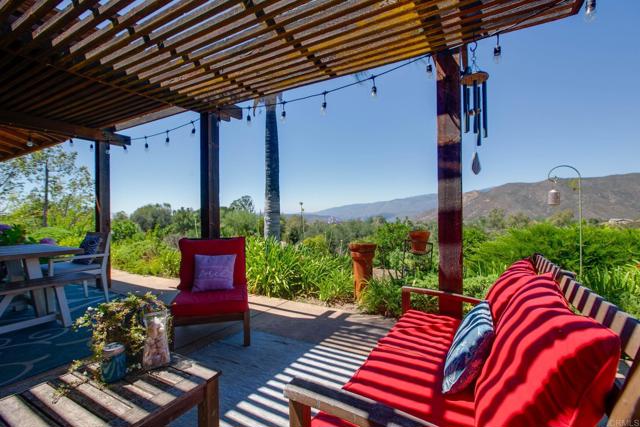 Detail Gallery Image 1 of 43 For 18818 Los Hermanos Ranch Road, Valley Center,  CA 92082 - 3 Beds | 2/1 Baths