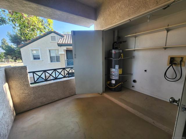 3514 Caminito El Rincon, San Diego CA: https://media.crmls.org/mediaz/00332f65-2efe-45e3-a854-7b3518ce6b18.jpg