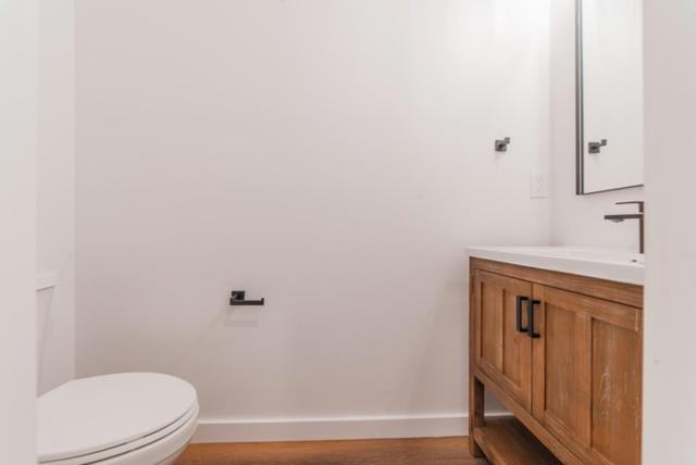 54 Sill Road, Royal Oaks CA: https://media.crmls.org/mediaz/00339f95-86ba-49be-9129-45e5a64e63f7.jpg