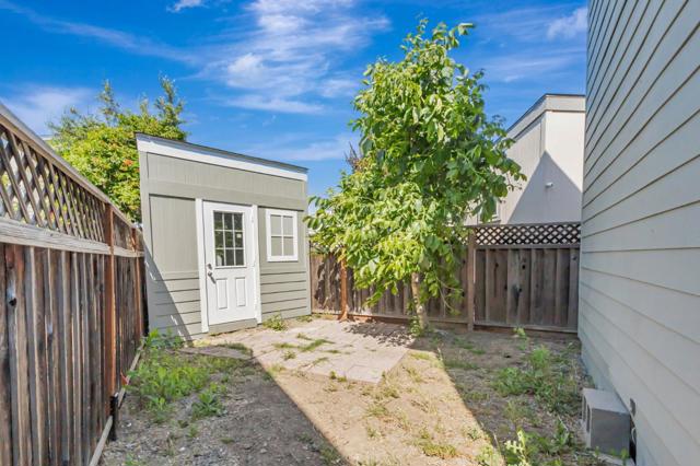 14685 Oka Road, Los Gatos CA: https://media.crmls.org/mediaz/0033cd53-6fba-4ac4-98b1-4381d18a93ce.jpg
