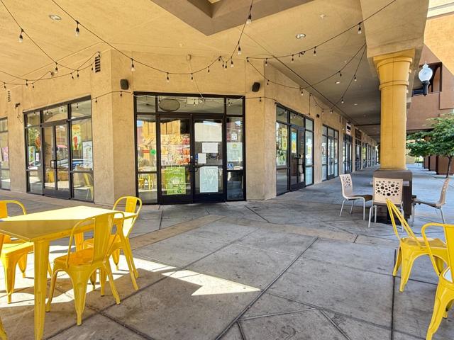 919 919 Story Road, San Jose CA: https://media.crmls.org/mediaz/0033f6f6-7794-4b20-a551-2be2870aca21.jpg