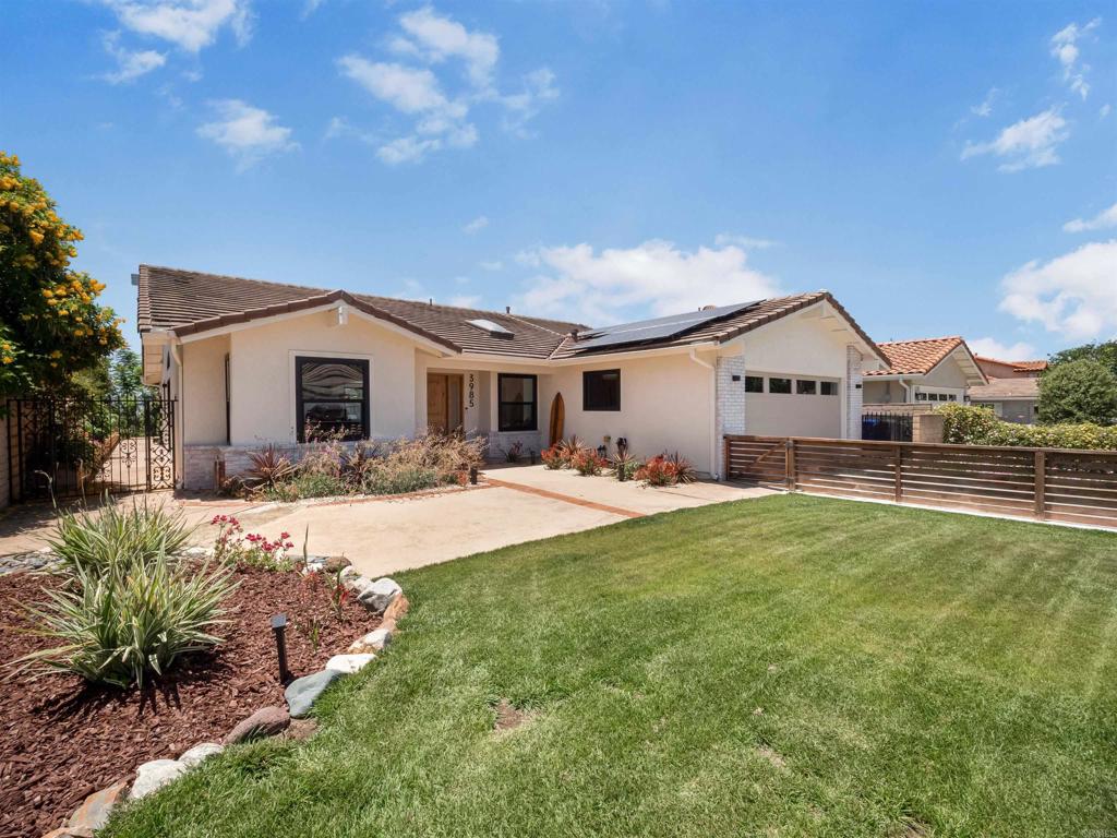3985 Syme Drive - photo 6