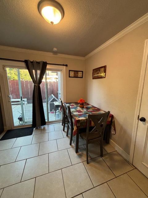 418 Calaveras Way, Greenfield CA: https://media.crmls.org/mediaz/0036e4c6-7c2a-44ac-afed-5ff75cbd02d6.jpg