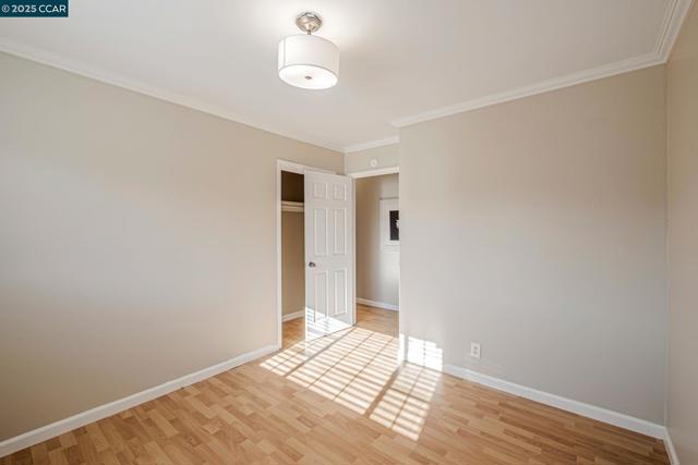 1498 Delaware Dr, Concord CA: https://media.crmls.org/mediaz/00372092-d2af-4d4f-a57c-5fc7290d632c.jpg