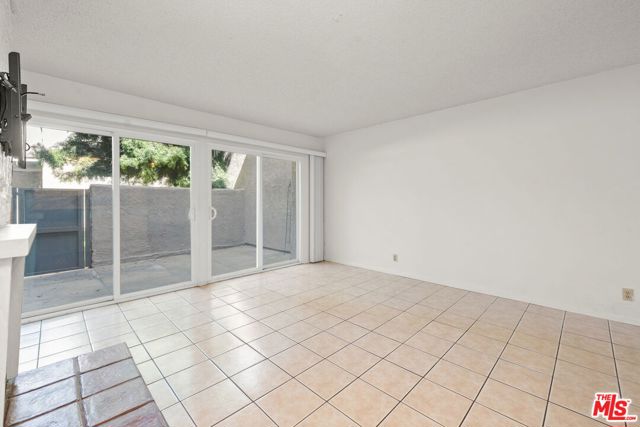 1718 Puente Avenue, Baldwin Park CA: https://media.crmls.org/mediaz/003774ca-6ed5-45e4-b8da-3534cf6ef9c2.jpg