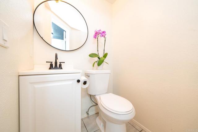 Detail Gallery Image 18 of 27 For 2136 Oceanside Bld, Oceanside,  CA 92054 - 2 Beds | 1 Baths