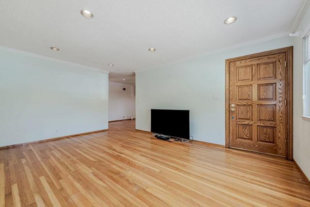 1160 Paula Drive, Campbell CA: https://media.crmls.org/mediaz/0037e65f-ffba-47a6-8199-34003400e572.jpg