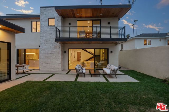12041 Marine Street, Los Angeles CA: https://media.crmls.org/mediaz/0037ea8d-f5d1-49a0-b96d-59ef3dee652a.jpg