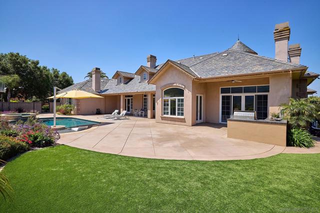 14460 Cheyenne Trl, Poway CA: https://media.crmls.org/mediaz/003874bc-9cf7-4b71-8123-e6606355de02.jpg