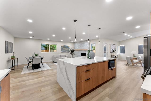 Image 4 of 31 For 2415 Galahad Rd.