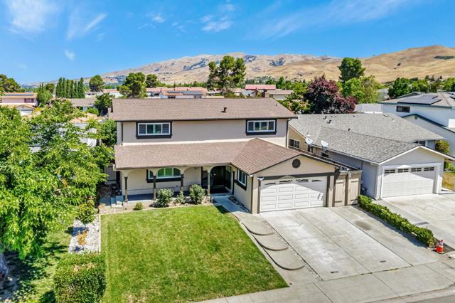 1707 Rocky Mountain Avenue, Milpitas CA: https://media.crmls.org/mediaz/0038a75a-1055-40df-b2a8-7f4bd70394df.jpg