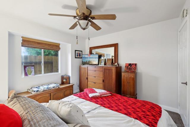 MLS #250036243SD image #35