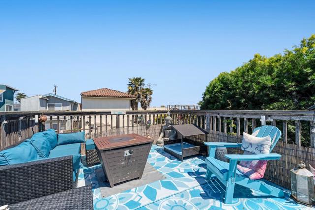 390 36th Avenue, Santa Cruz CA: https://media.crmls.org/mediaz/003afa64-08e6-4da3-a449-2fbb8965b663.jpg