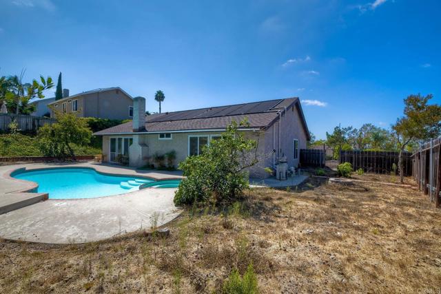 Detail Gallery Image 33 of 35 For 6428 El Perico Ln, Carlsbad,  CA 92009 - 4 Beds | 2 Baths