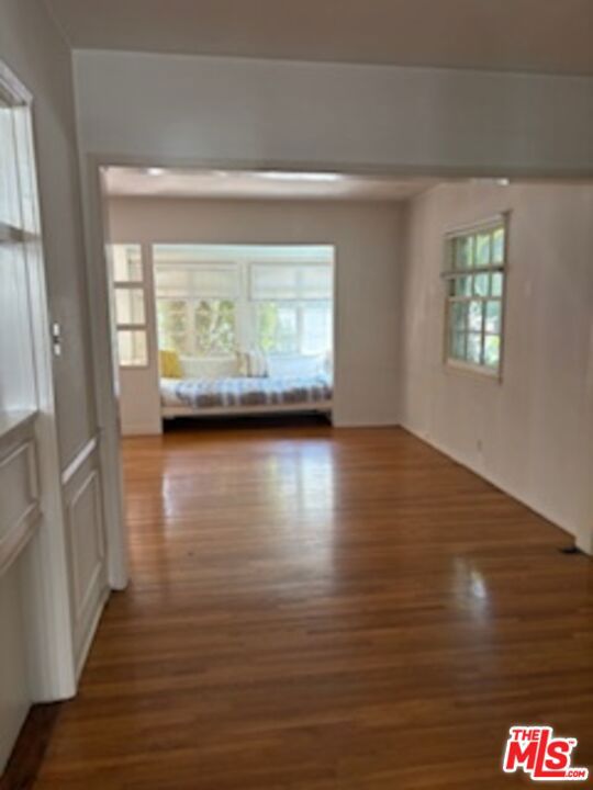 1301 Stanford St, Santa Monica CA: https://media.crmls.org/mediaz/003b6599-0c98-41a8-a581-d149d4f2b4b5.jpg