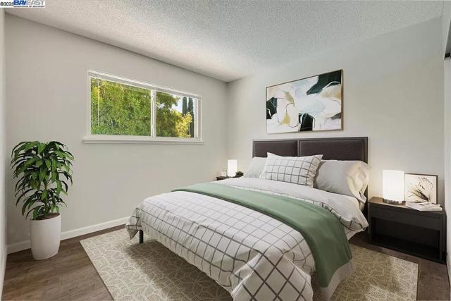 1059 Lakehurst Rd, Livermore CA: https://media.crmls.org/mediaz/003bb4cf-512e-4510-8757-8903f3e47ef1.jpg