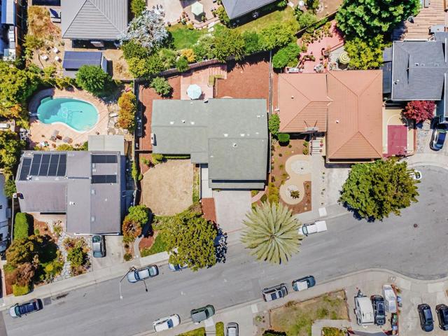 239 Segre Place, Santa Cruz CA: https://media.crmls.org/mediaz/003c2125-3583-4beb-b647-2708ed2eb590.jpg