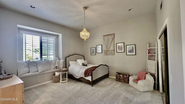 1658 Bushgrove Court, Lake Sherwood CA: https://media.crmls.org/mediaz/003cbcce-8046-41f1-af73-cc2f8fe926e2.jpg