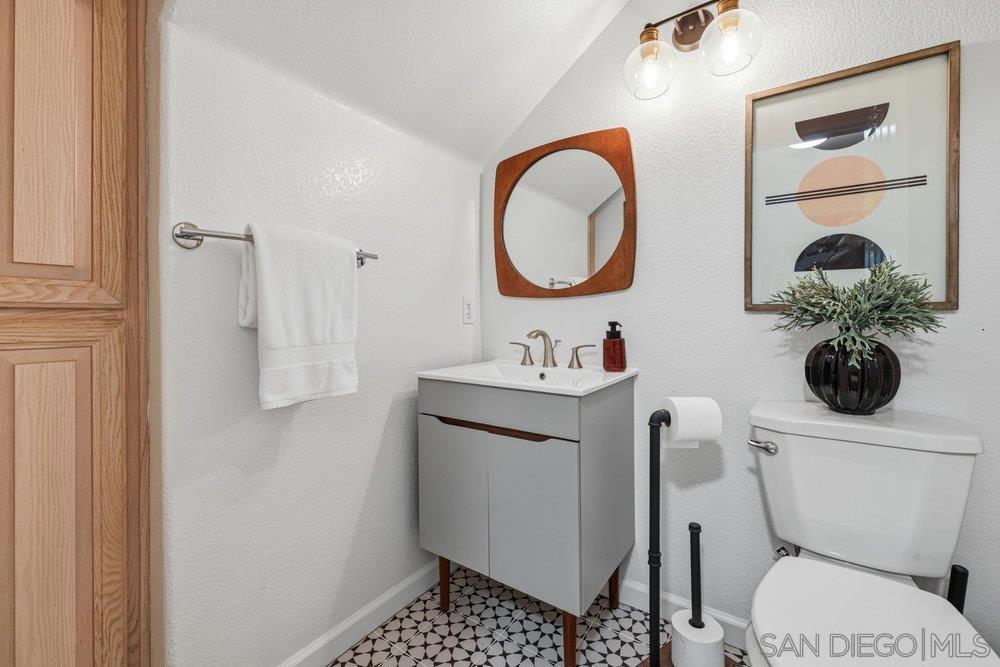 12805 Carriage Rd - photo 18