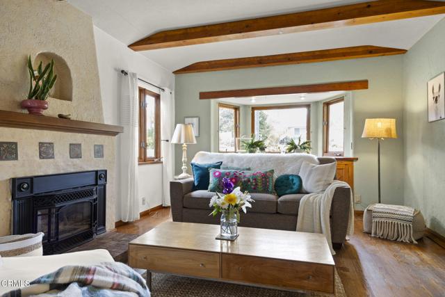308 Topa Topa Drive, Ojai CA: https://media.crmls.org/mediaz/003ccf00-6a28-42a3-9ec5-34d271b4bb38.jpg