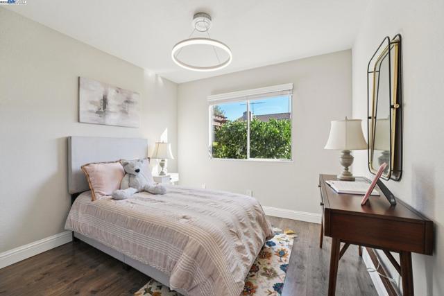 33177 Quail Drive, Union City CA: https://media.crmls.org/mediaz/003dae3c-39a4-49b1-8725-e7892c31ac51.jpg