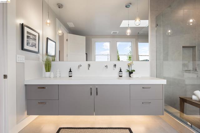 Image 33 of 49 For 636 56th St  