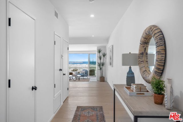 5205 Ocean Front Walk, Marina del Rey CA: https://media.crmls.org/mediaz/003e7058-4b73-4cea-8510-bbf2c43816bf.jpg